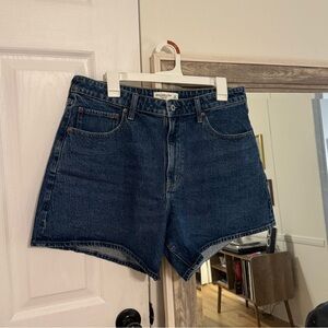 Abercrombie and Fitch The Dad Short High Rise Curve Love